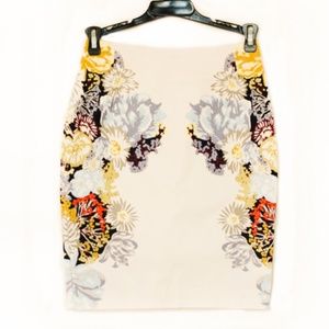 H&M Floral Pencil Lined Skirt Size 2